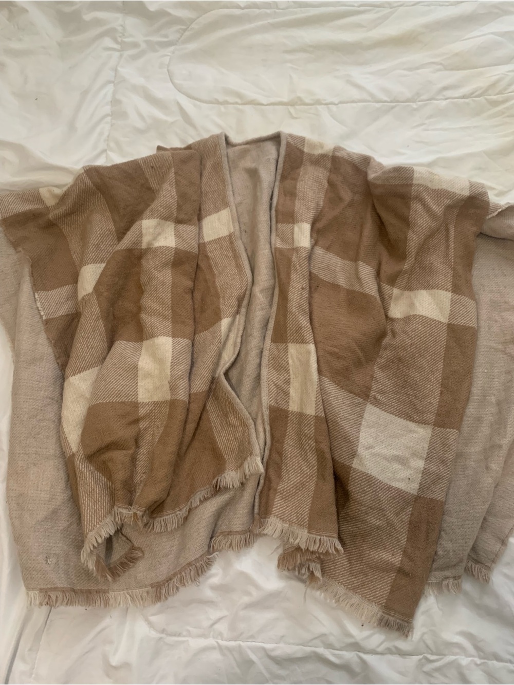 Cozy Plaid Open-Front Shawl Cardigan - Beige & Cream